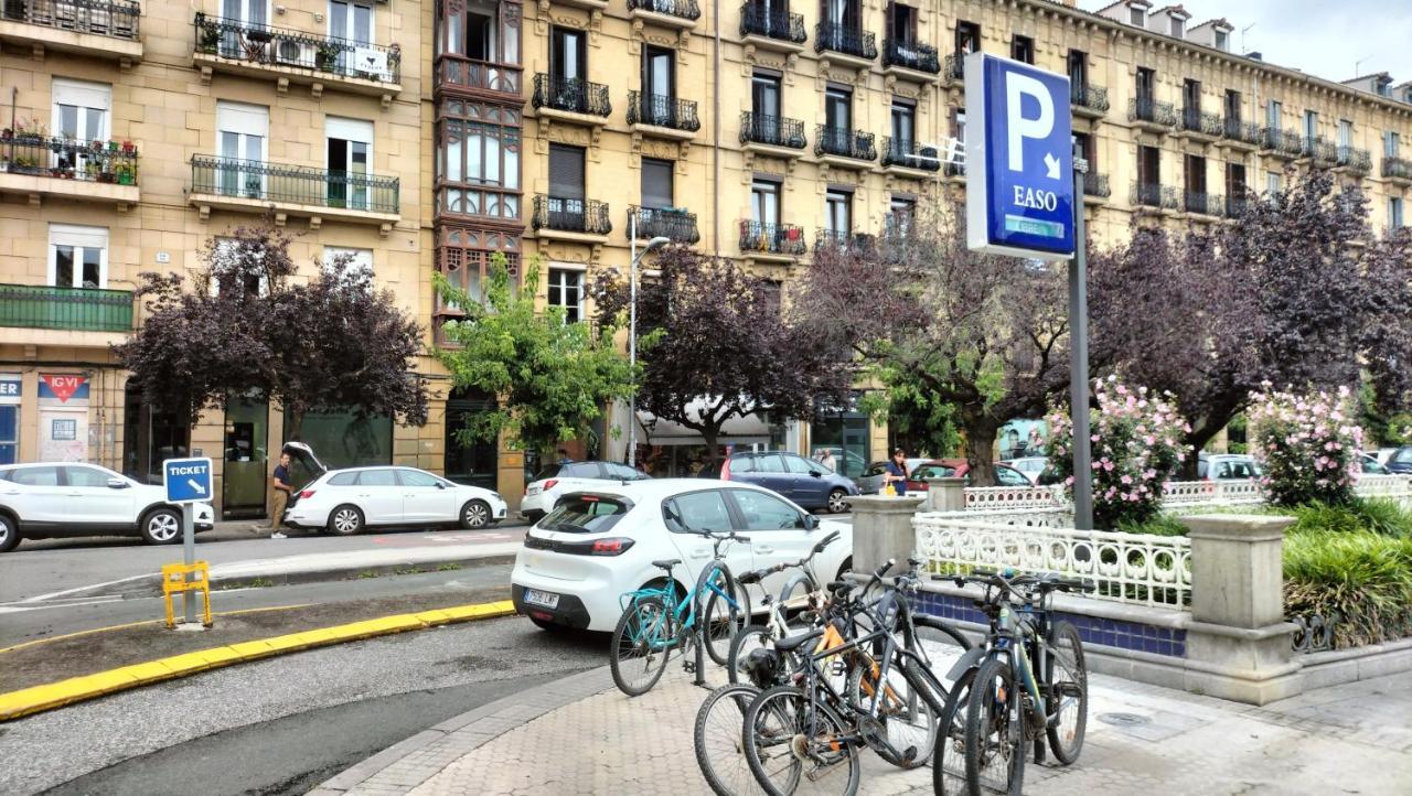 Apartamento Amplio En Donostia-サン・セバスティアン エクステリア 写真